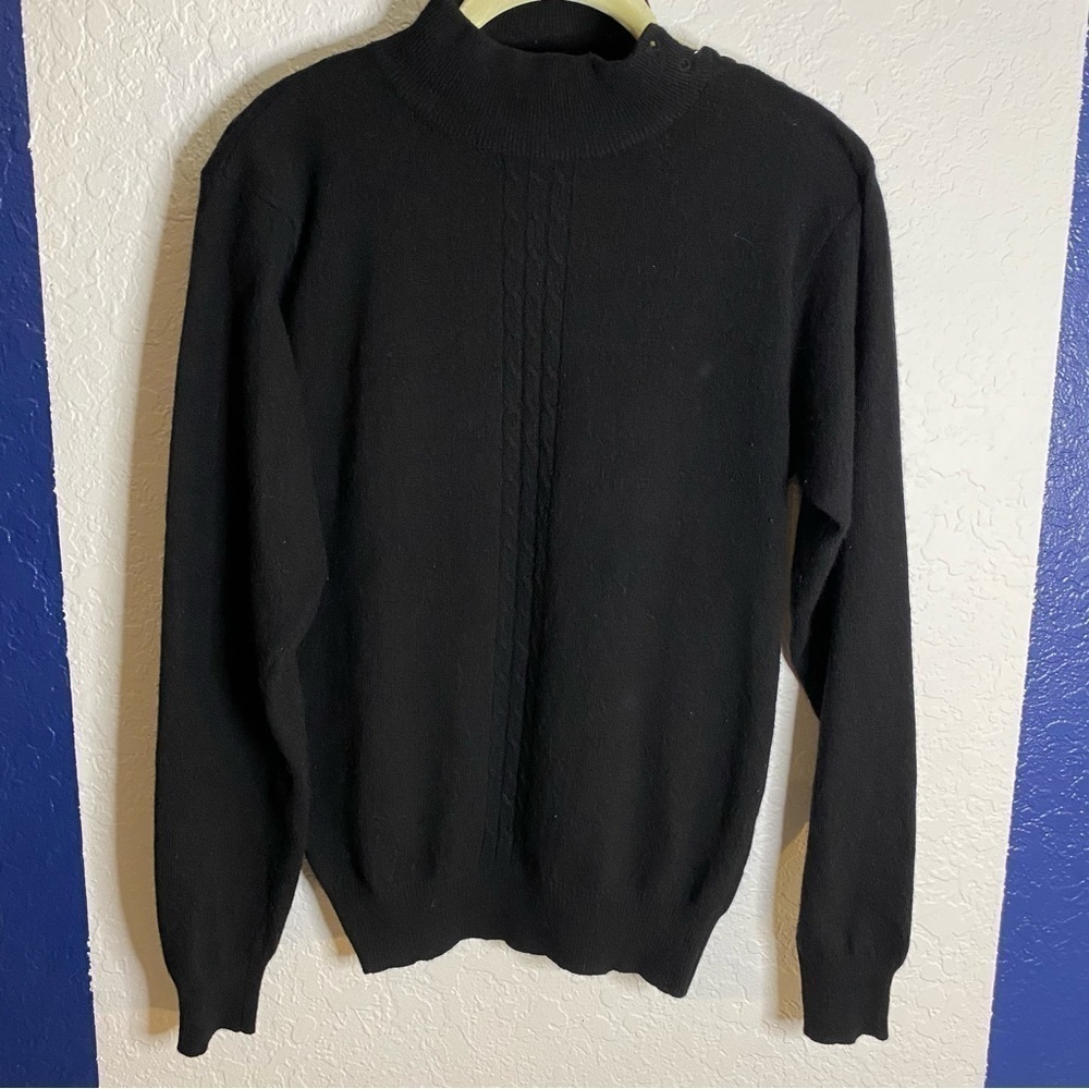 LORD & Taylor 100% Cashmere Sweater